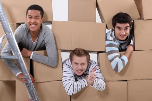 Packing and moving items for a Swiss Cottage man and van service